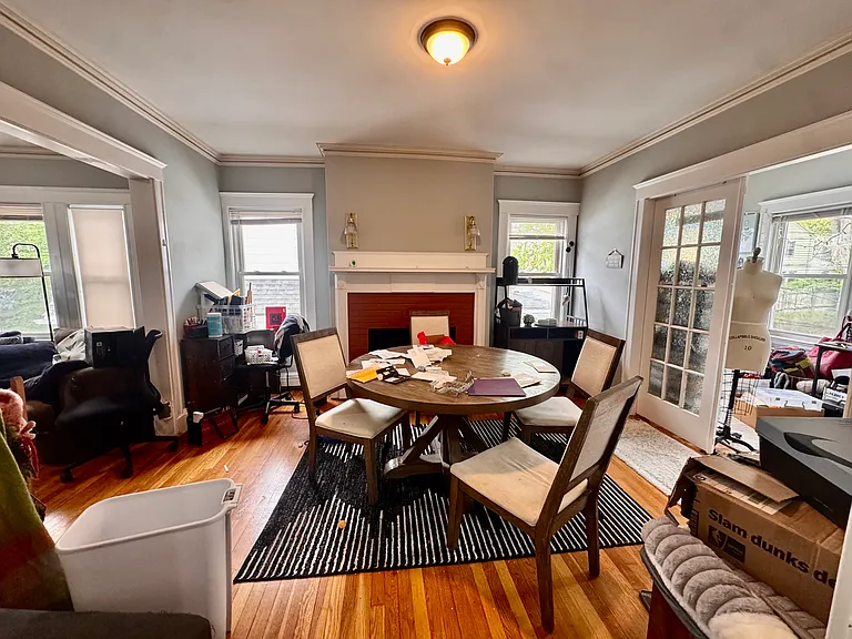 19 Burton St #2 — Photo 3