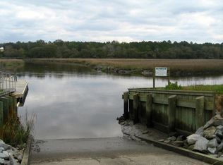 12 Marsh Dr, Hilton Head Island, SC 29928