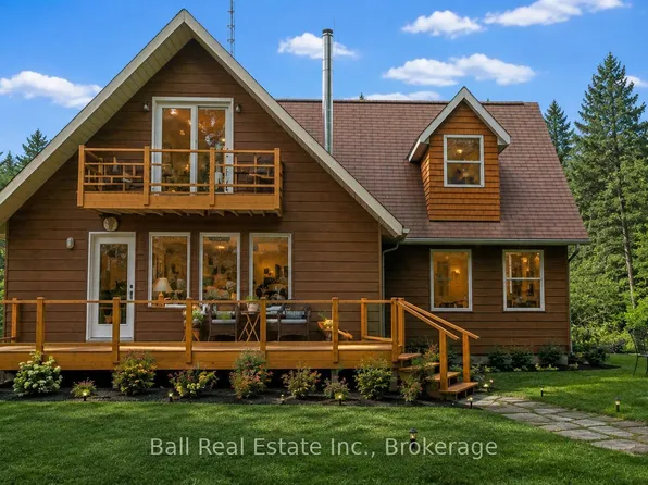 939 Seven Oaks Dr, Otonabee South Monaghan, ON K0L 1B0