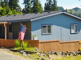 722 NE Cherry Ln, Toledo, OR 97391