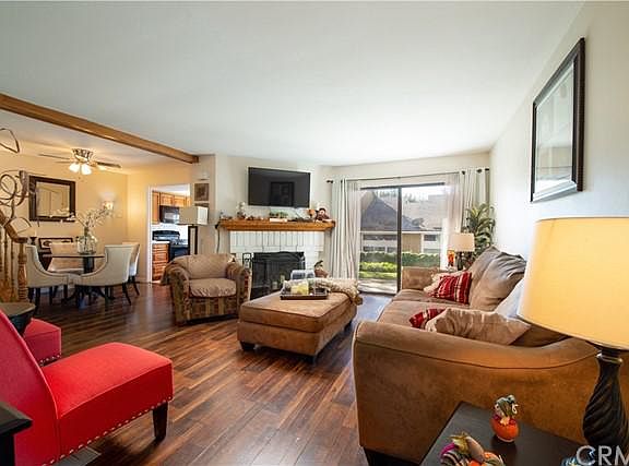 2nd image of 1111 W Whittlers Ln #42