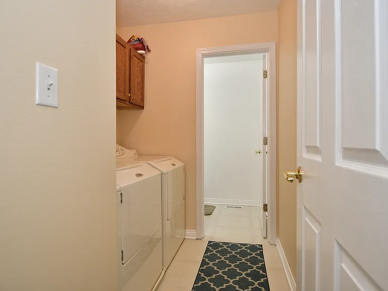 3043 Armory Dr — Photo 17