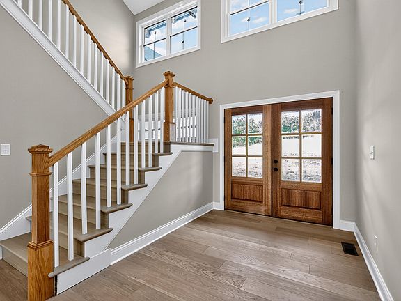 3rd image of 47 Hills Ln