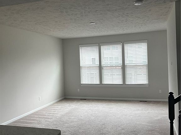 5th image of 1424 Chateau Pl