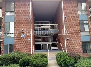 220 Echelon Rd, Voorhees, NJ 08043