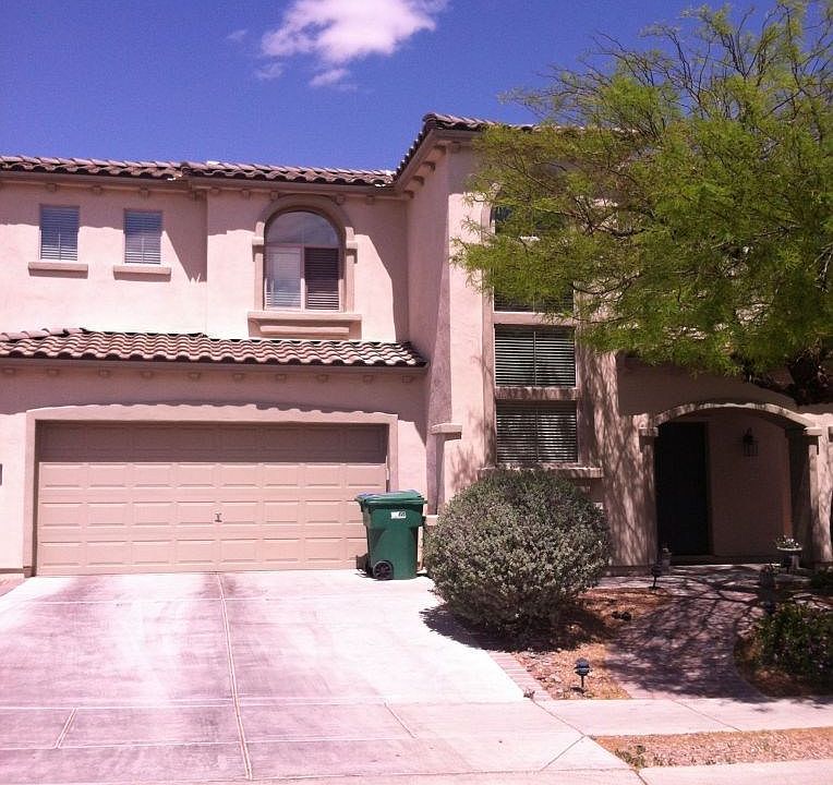 1st image of 105 E Calle Del Rondador