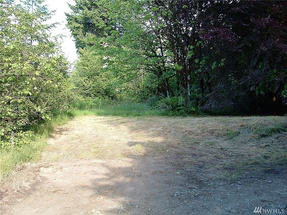 2nd image of 35 Centralia-alpha Rd