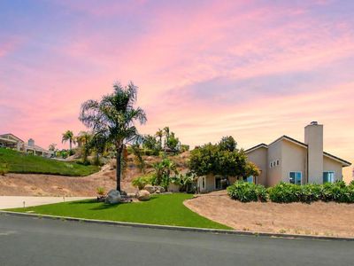 737 Camelot Pkwy, El Cajon, CA, 92019