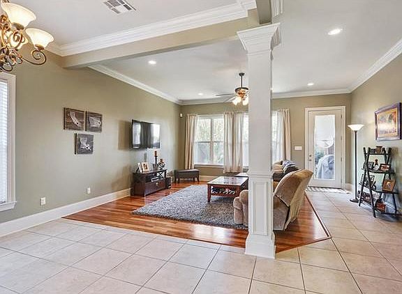 4th image of 814 Pasadena Ave #A