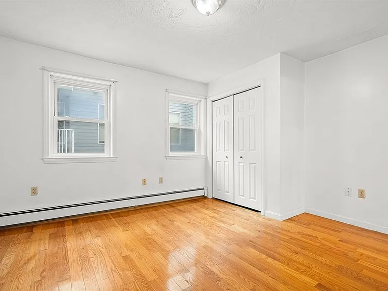 8 Walnut St #2 — Photo 11