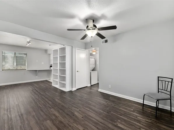 2408 Longview St APT 113, Austin, TX 78705
