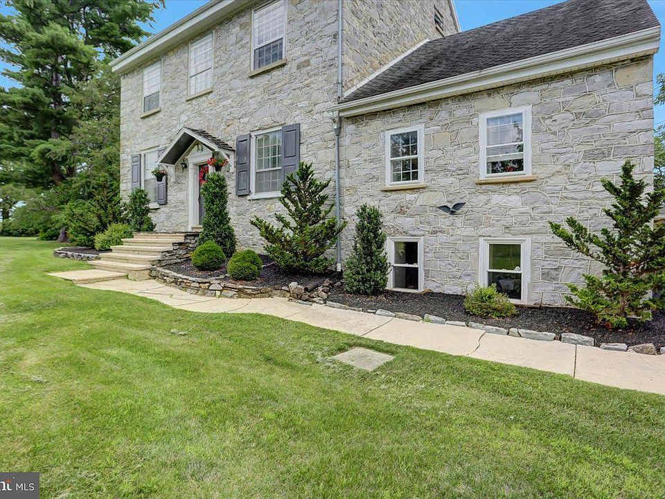 12334 Williamsport Pike, Greencastle, PA 17225 Zillow