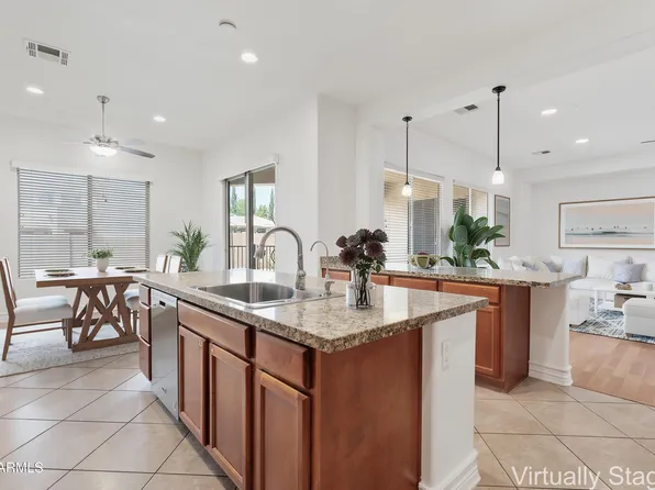2524 E HONEYSUCKLE Place, Chandler, AZ 85286