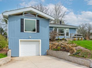 1055 Lake Summerset Rd, Davis, IL 61019