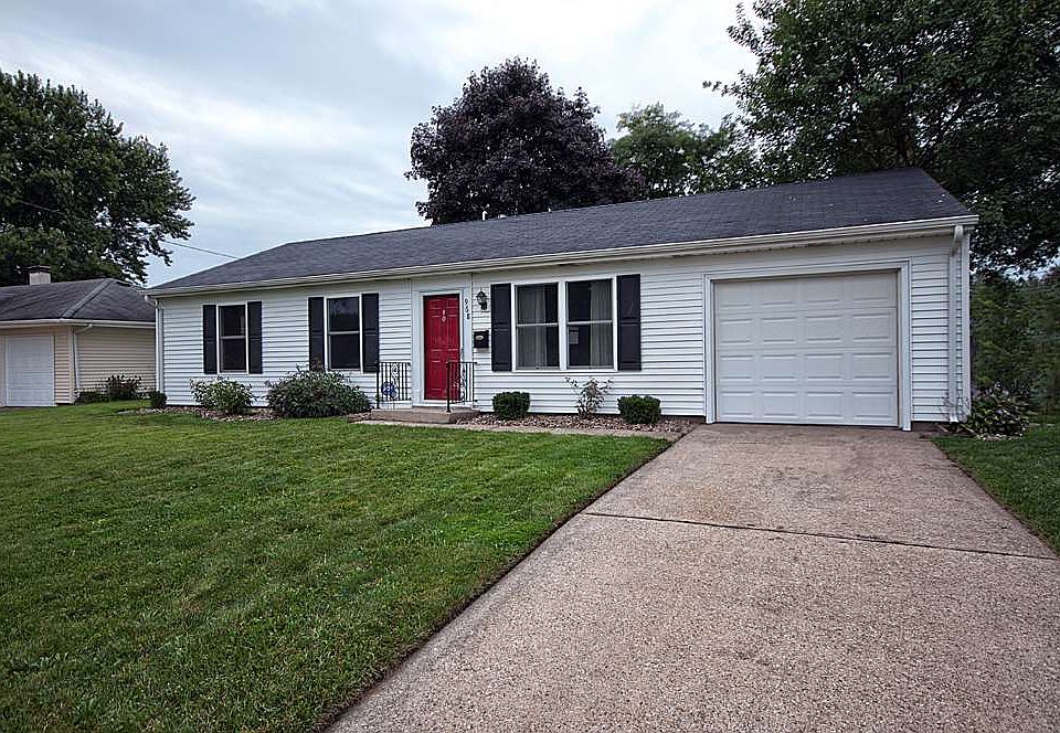 1st image of 968 Mayflower Cir