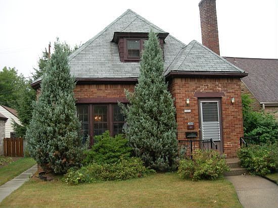 3011 S. Howell Ave.