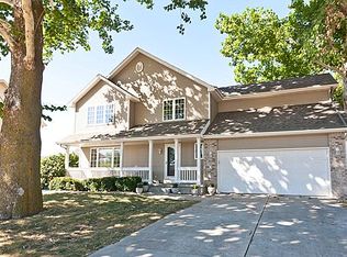 1002 SE 8th St, Ankeny, IA 50021