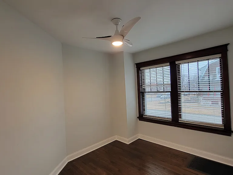 5537-5539 Holly Hills Ave #5537 — Photo 15