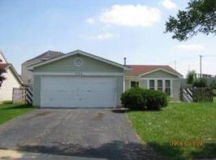 224 Homewood Dr, Bolingbrook, IL 60440