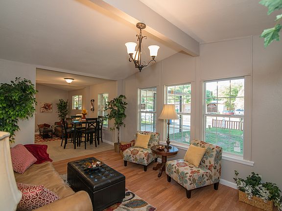 2nd image of 230 Cicero Dr