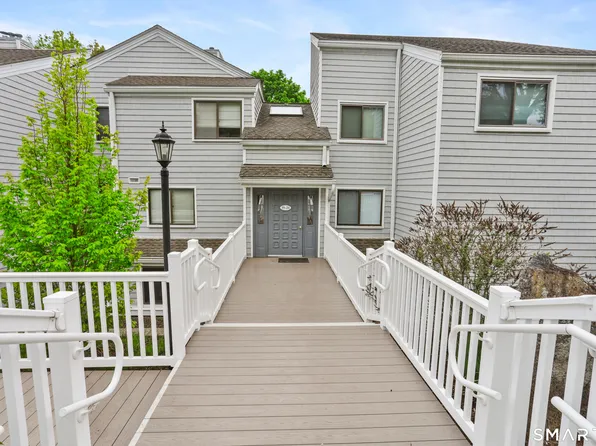 22 Rowayton Woods Drive #22, Norwalk, CT 06854