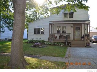 558 75th St, Niagara Falls, NY 14304