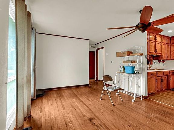 2nd image of 438 N 83rd St