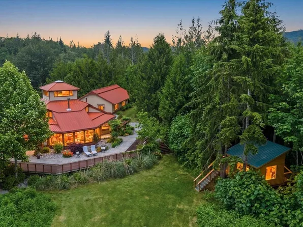 27346 Lake Cavanaugh Road, Mount Vernon, WA 98274