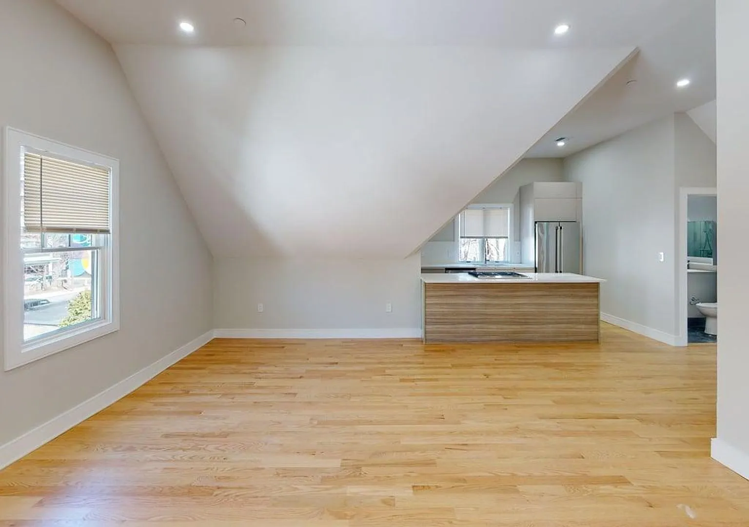 93 Williston Rd — Photo 1