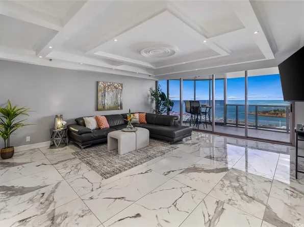 415 South St APT 2902, Honolulu, HI 96813