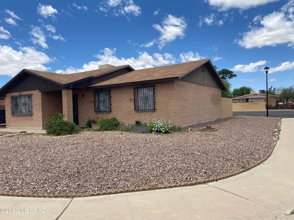 5542 S Oak Ridge Dr, Tucson, AZ 85746