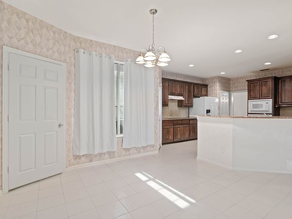 4th image of 9216 Blue Water Dr