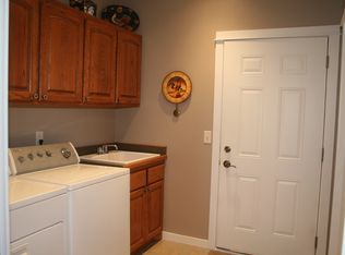 1210 Cypress Dr, Annandale, MN 55302