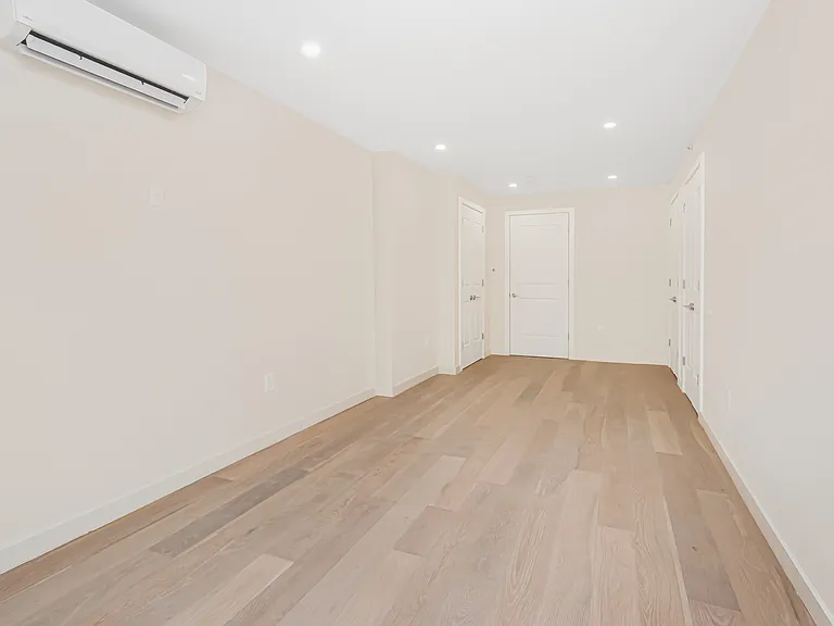 3641 Johnson Ave #2B — Photo 9