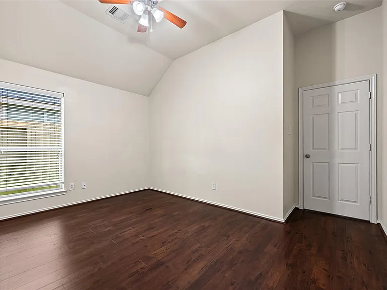 2822 Lakecrest Forest Dr — Photo 15