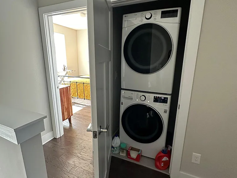 444 Southend Crossing Ln #1 — Photo 23