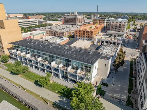 101 Cherry St Unit 209, Green Bay, WI 54301