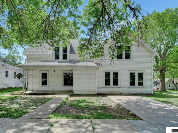 887 Poplar St, Syracuse, NE 68446