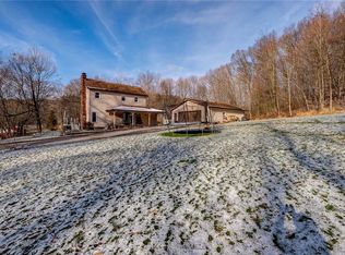 4249 Hollow Rd, New Castle, PA 16101