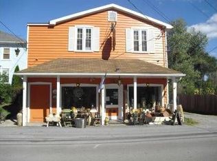 104 E Main St, Boyce, VA 22620