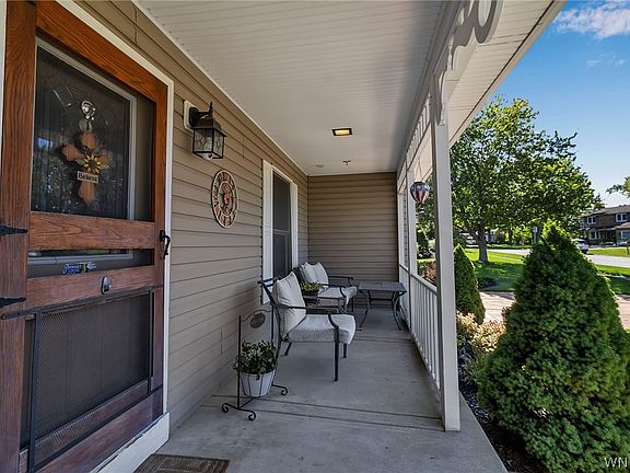 4th image of 143 Rovner Pl