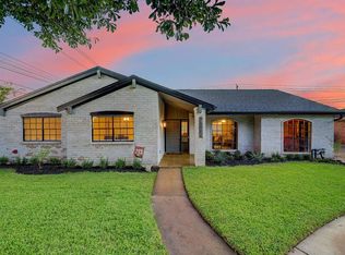 7603 Twin Hills Dr, Houston, TX 77071