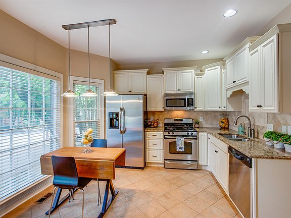 2nd image of 106 Stokeswood Pl