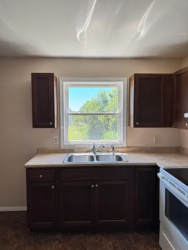 5 Dubois St #5 Photo 1