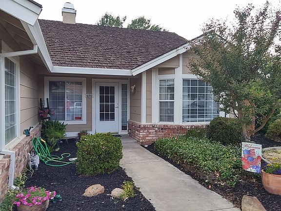 2nd image of 1609 Alnwick Dr