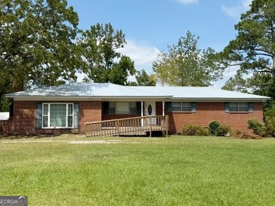 875 Prosperity Dr, Swainsboro, GA, 30401