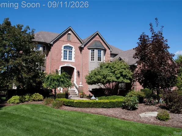 63357 N Plantation Ct, Washington, MI 48095