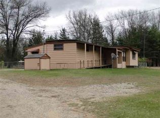 8214 N Cook Ave, Marion, MI 49665