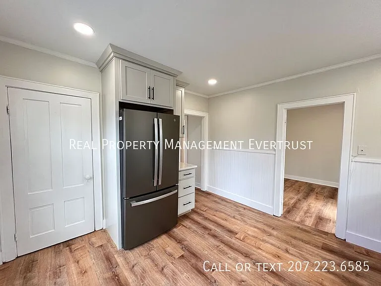 249 Lincoln St #B — Photo 5