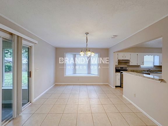 5th image of 7256 Mimosa Grove Trl
